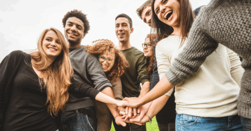 simple-acts-of-kindness-encouraging-teens-to-make-a-difference-and-find-a-sense-of-purpose